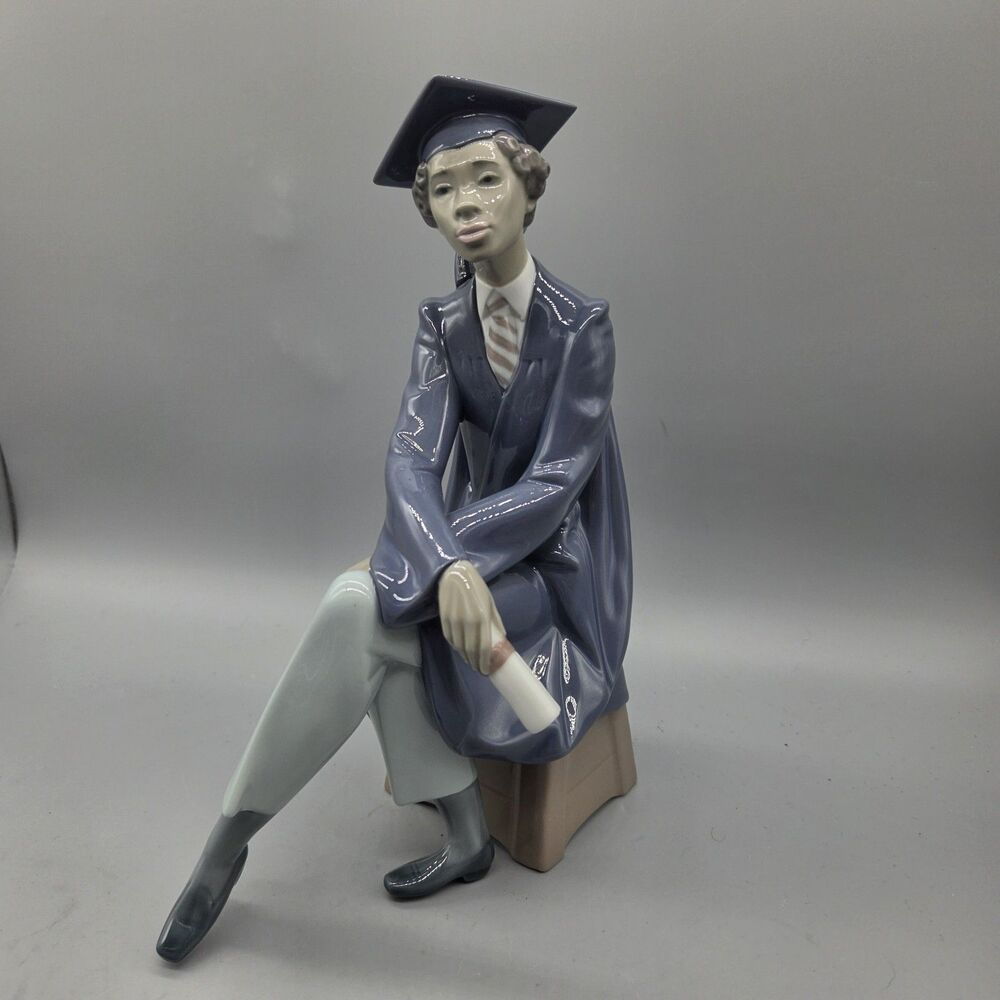 Lladro #5547 Black Legacy Collection "Only The Beginning" Porcelain Figurine